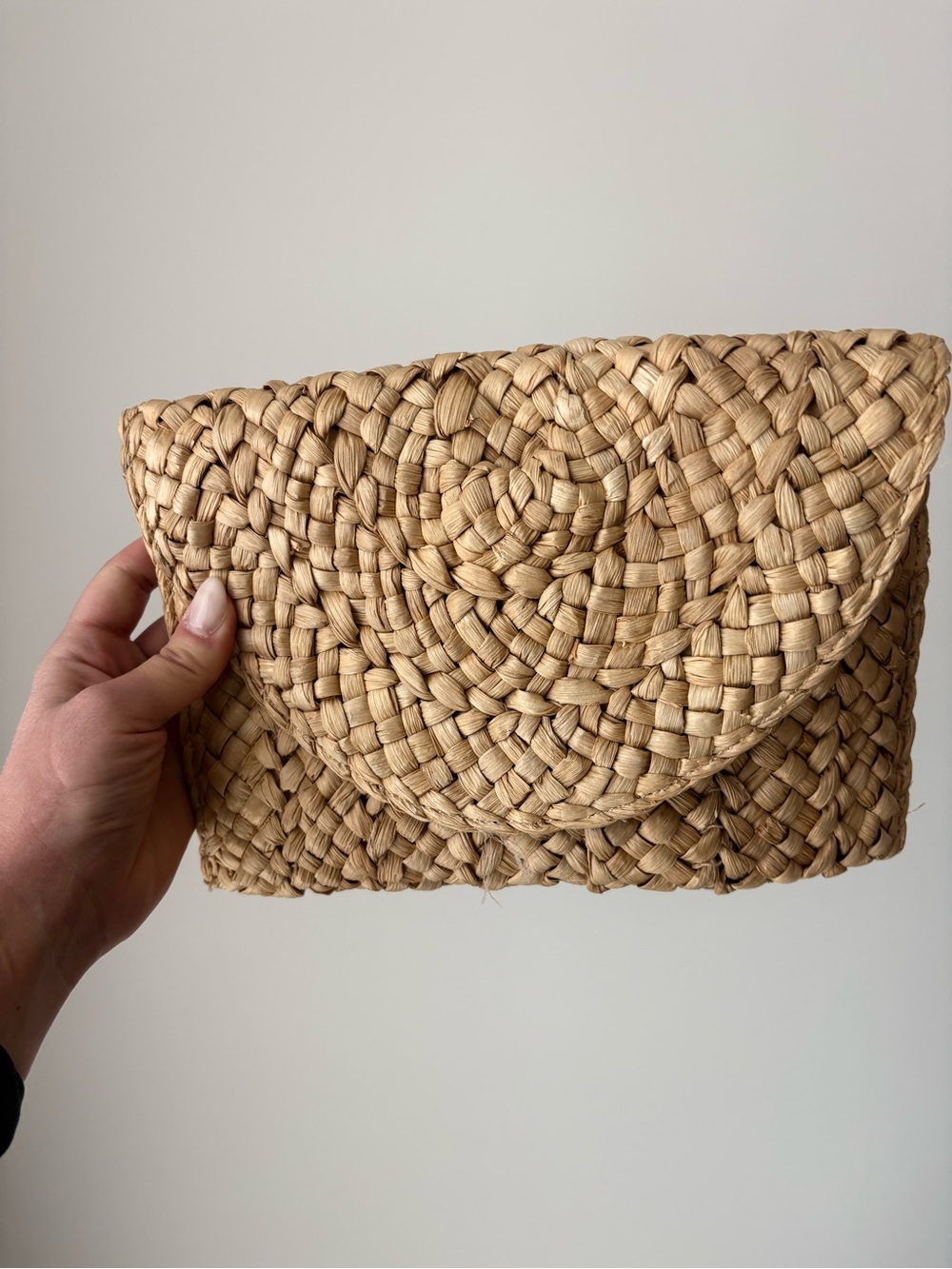 Woven Straw Clutch - Natural Tan